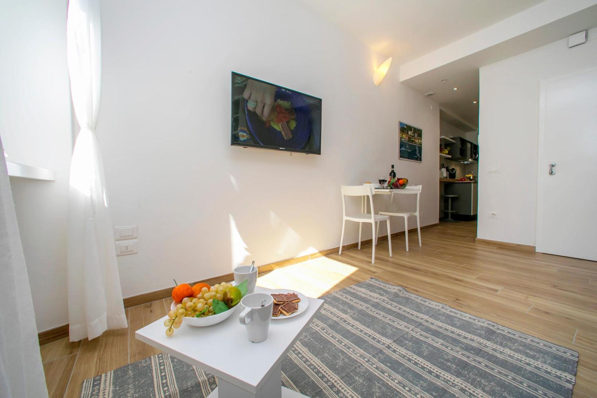 Nido Sui Tetti Di Riva Del Garda - Happy Rentals Zewnętrze zdjęcie